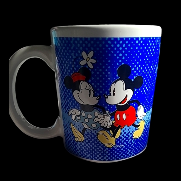 Vintage Disney Mickey Mouse And Minnie Mouse Coffee/Tea Mug cup - Picture 1 of 2